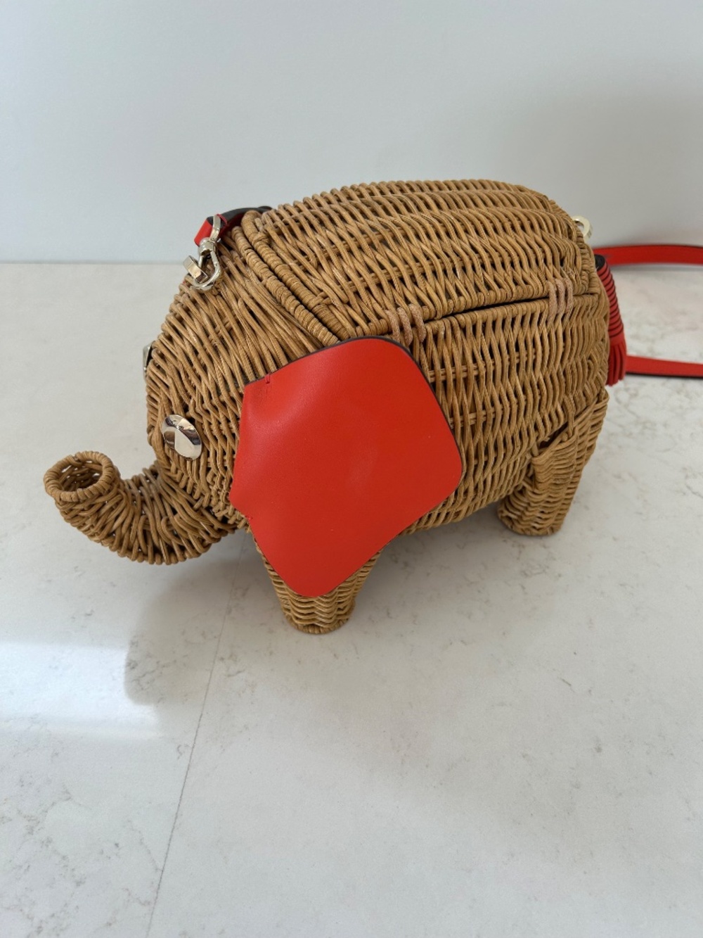 NWT Kate Spade Wicker Elephant Crossbody Bag - Picture 3 of 7
